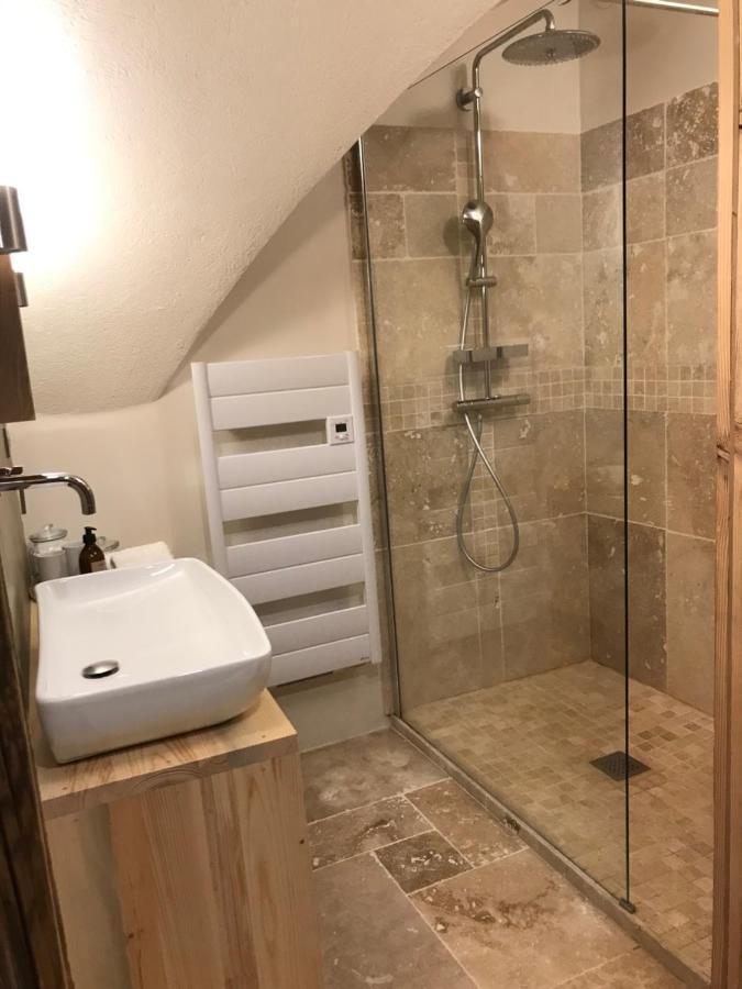 La Suite Lou Le Noyer  Exterior foto